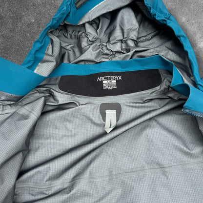 Arc'teryx Beta AR Large Blue Gore-Tex Pro RRP £650