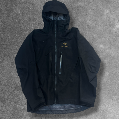 Arc'teryx Alpha SV 24K Gold Men's Large Gore-Tex Pro RRP £800