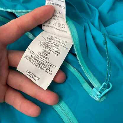 Arcteryx Beta Blue Goretex jacket