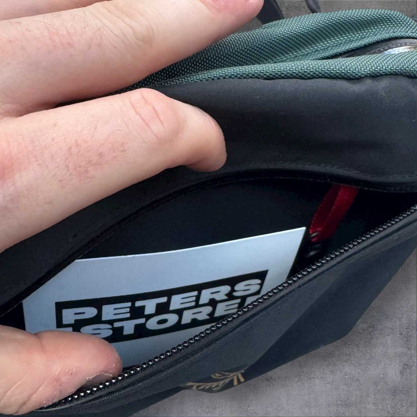 Arc’teryx Arro Waist Bag Dark Magic Colourway RRP £120+