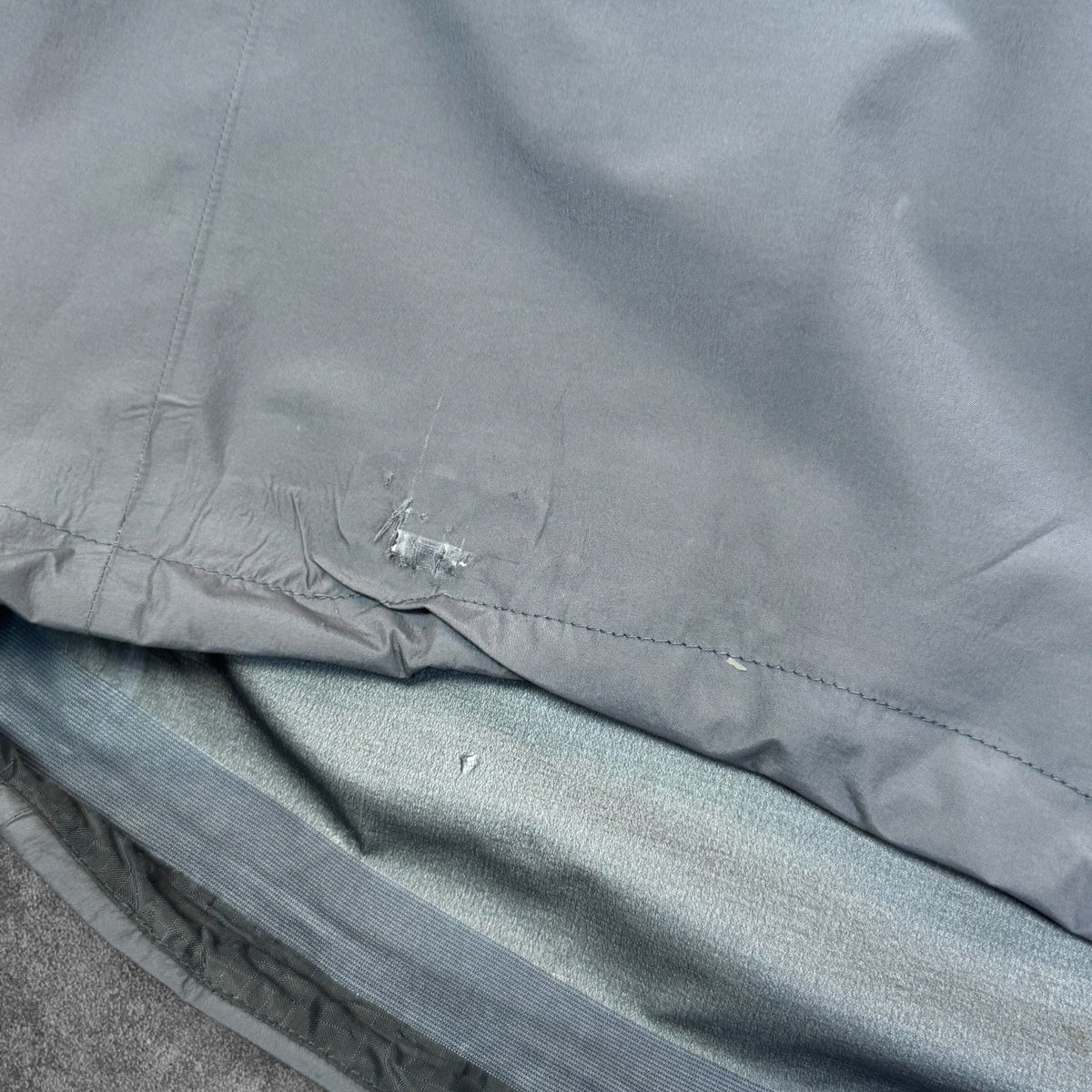 Vintage Arc'teryx Alpha LT Gore-Tex Pro Jacket Titanium Men's XXL RRP £550