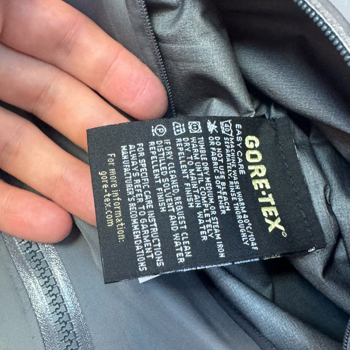 Vintage Arc'teryx Alpha LT Gore-Tex Pro Jacket Titanium Men's XXL RRP £550