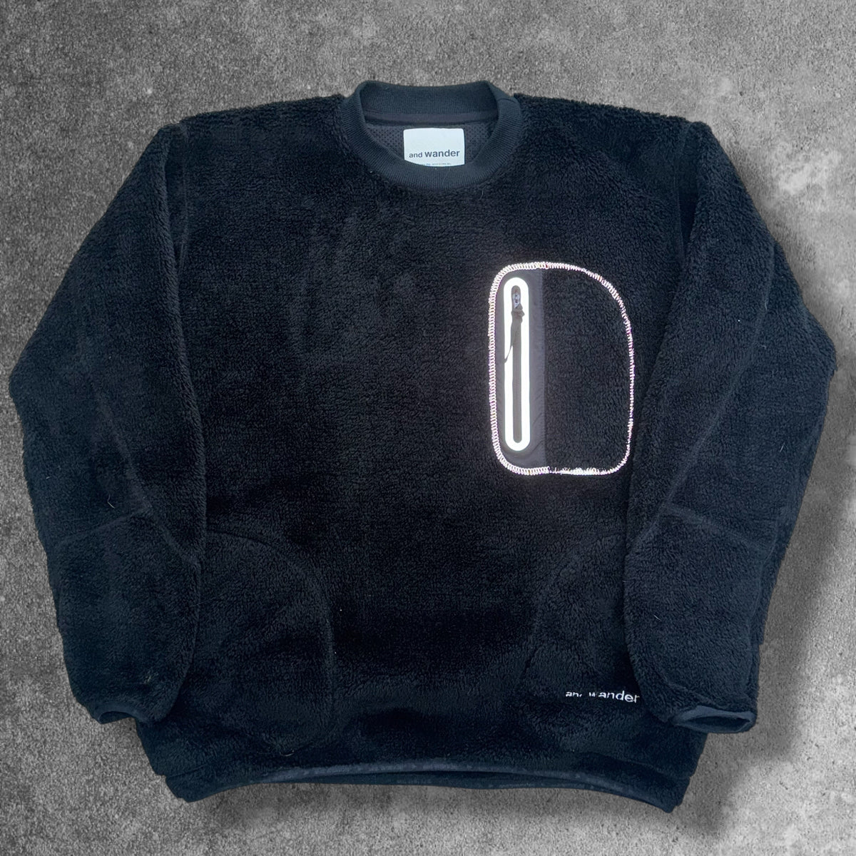 and wander Polartec Teddy Fleece Jumper Size 4 (Large) Black RRP £250