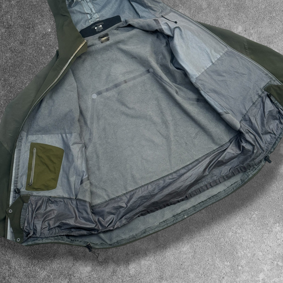 Vintage Arc'teryx Fury SV Windstopper Softshell Jacket Men's XL