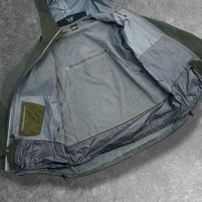 Vintage Arc'teryx Fury SV Windstopper Softshell Jacket Men's XL