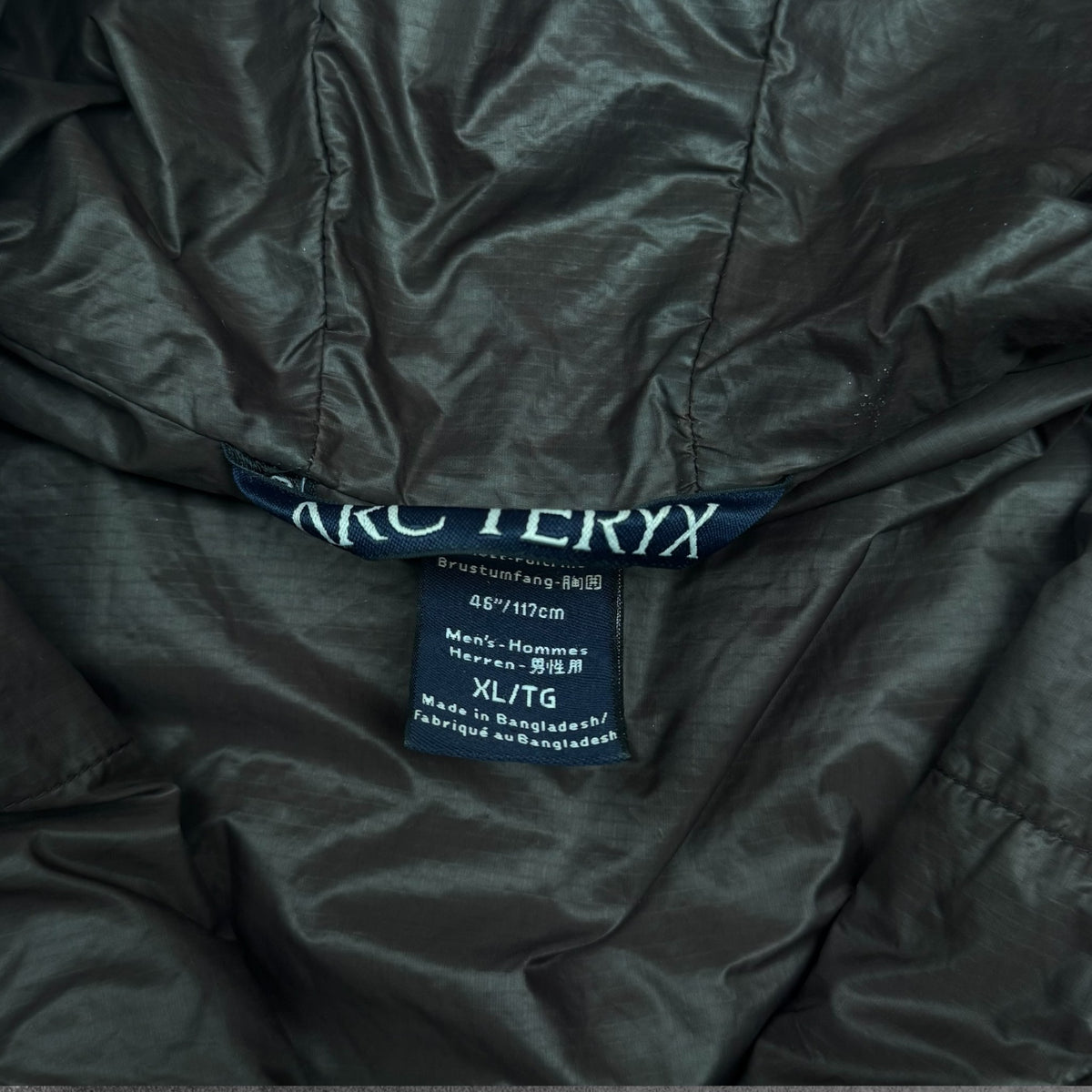 Atom LT Hoody neck label XL