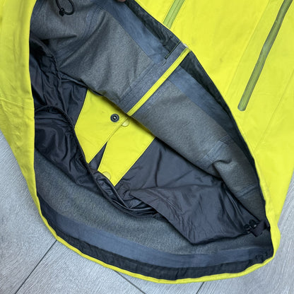 Arc'teryx Goretex Jacket Medium Yellow RRP £350