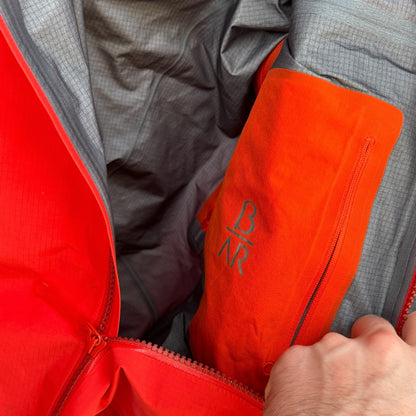 Arc'teryx Beta AR Jacket Gore-Tex Pro Red Men's Large RRP £650