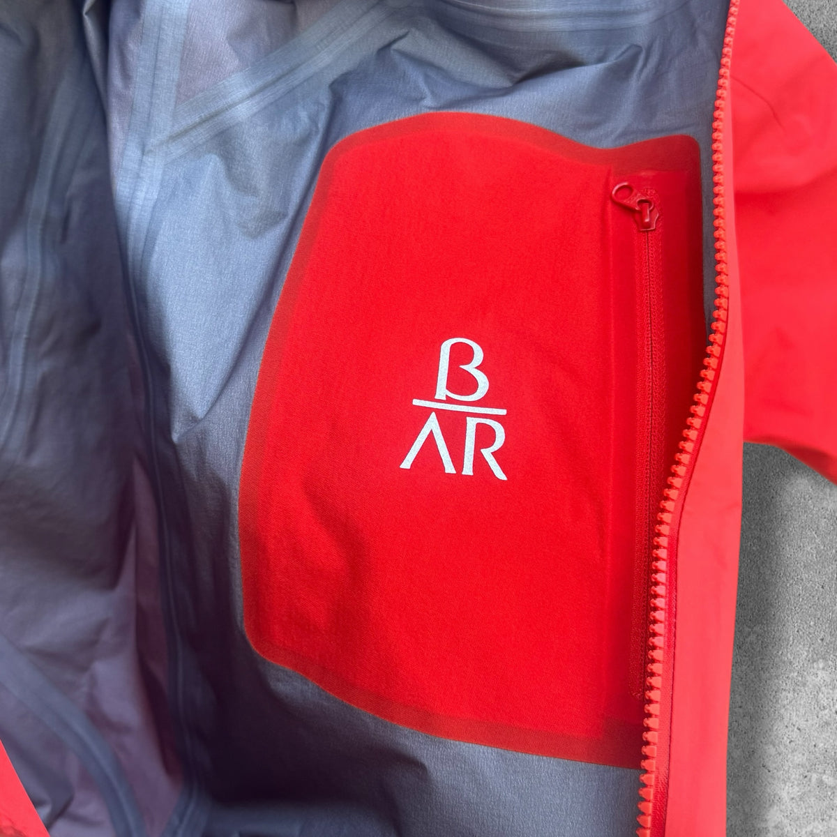 Arc'teryx Beta AR Jacket 2024 Gore-Tex Pro Red Men's Large RRP £650