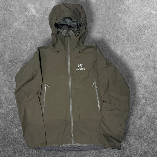 Arc'teryx Beta SL Hybrid Jacket front