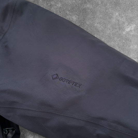 Arc'teryx Beta LT Jacket 2023 Black Sapphire Men's Large Gore-Tex RRP £550