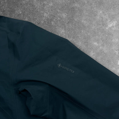 Arc'teryx Beta Jacket 2022 Teal Women's Medium Gore-Tex RRP £350