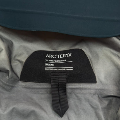 Arc'teryx Beta Jacket 2022 Teal Women's Medium Gore-Tex RRP £350