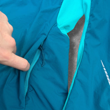 Arc'teryx Insulated Jacket Blue pocket
