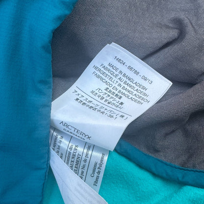 Arc'teryx Insulated Jacket Blue care label