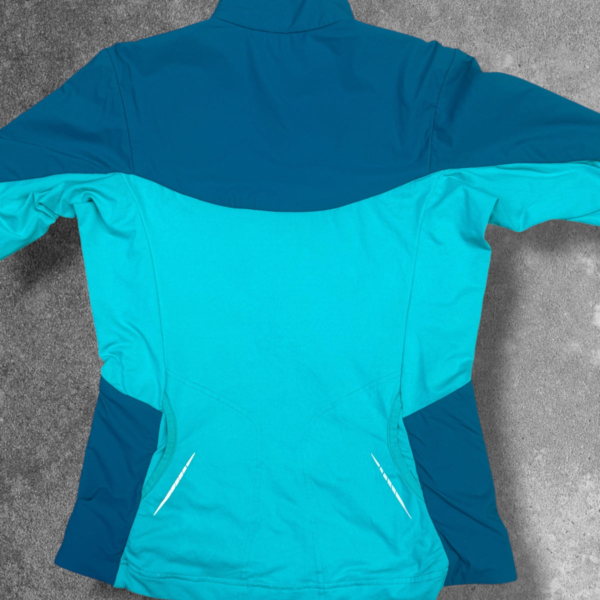 Arc'teryx Insulated Jacket Blue back