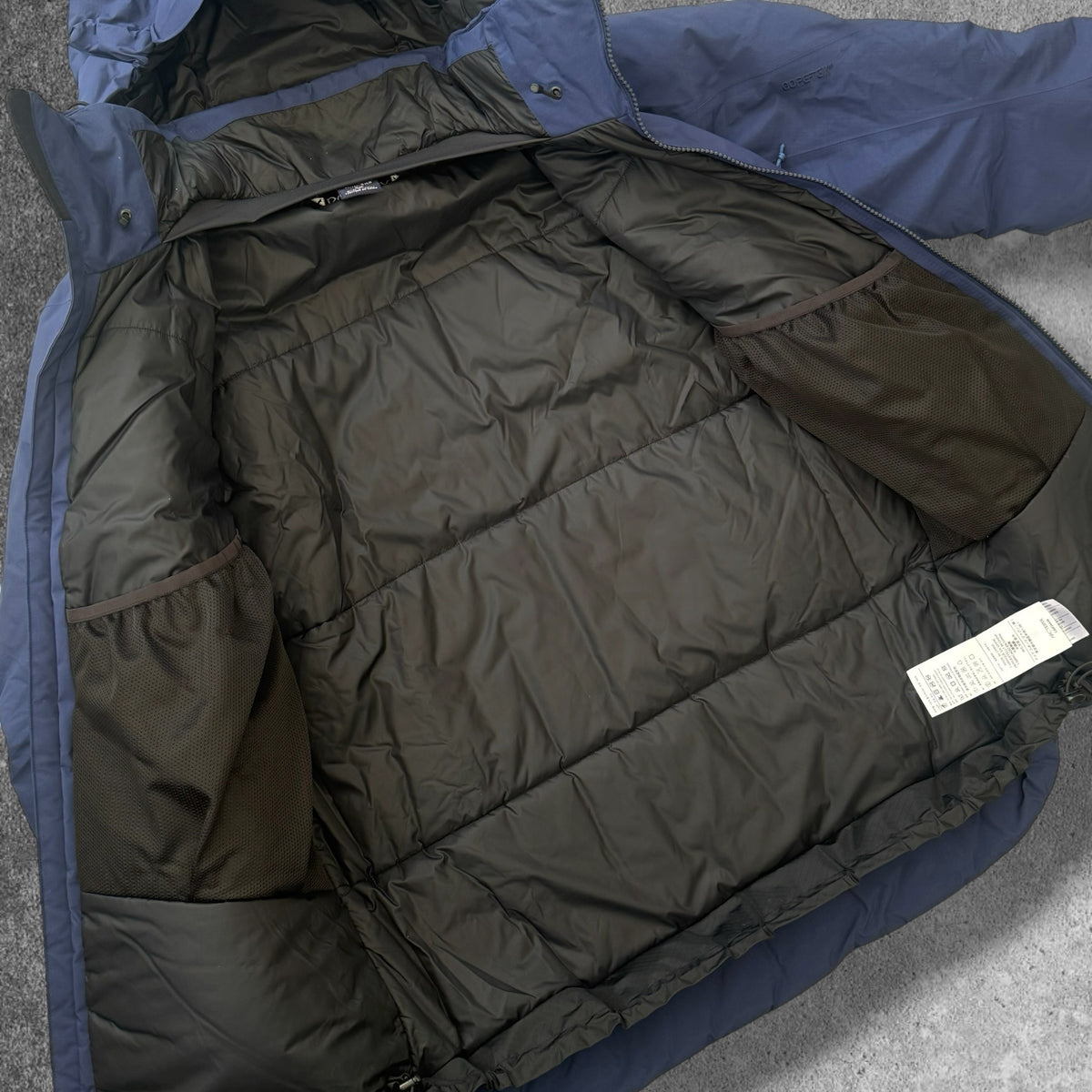Arc'teryx Fission SV Jacket Gore-Tex Navy Men's Small RRP £750