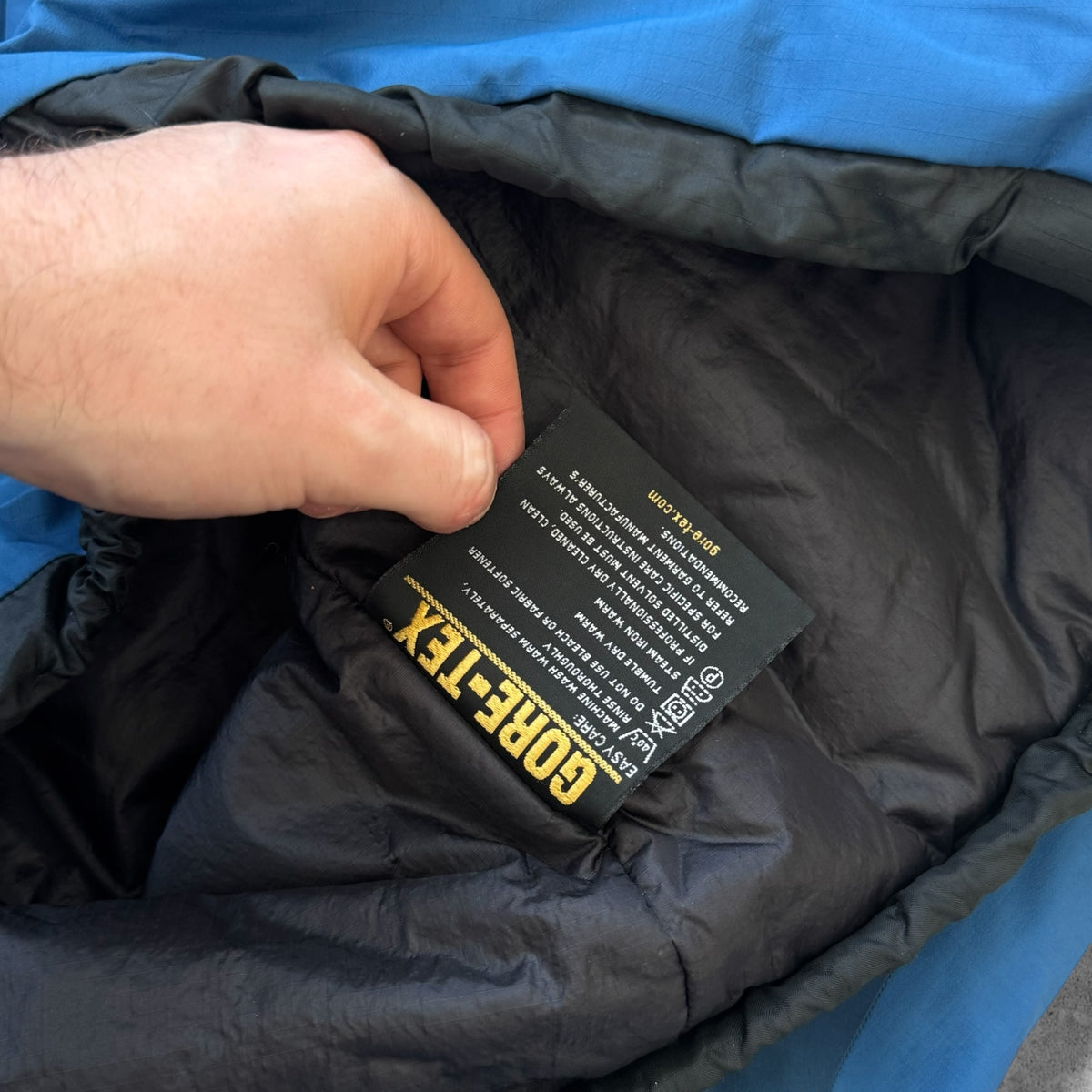 Arc'teryx Fission Insulated Jacket Gore-Tex Blue Men's Large
