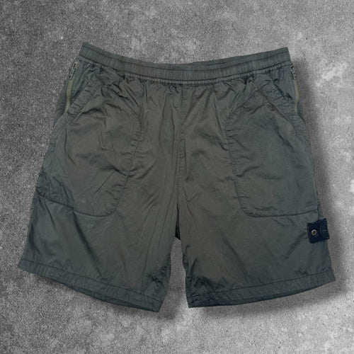 Stone Island Ghost Cargo Shorts 2021 Military Green Men's XXL W38 RRP £285