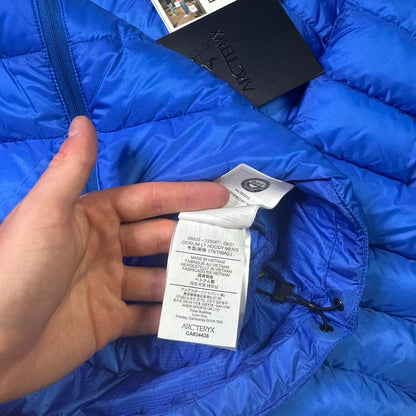 Arc’teryx Cerium LT Hoody Blue BNWT Size Large RRP £300+