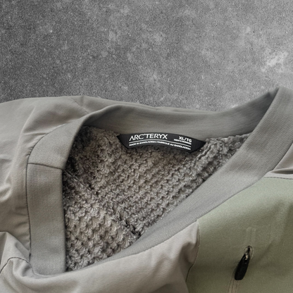 Arc'teryx Proton Crew Men's XL Khaki Grey Pullover