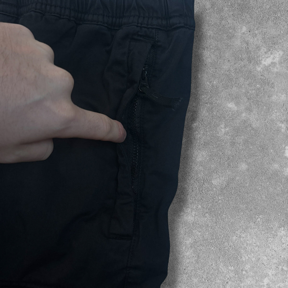 Stone Island Cargo Trousers Men's 34W (Large) Black Garment Dyed RRP £230+