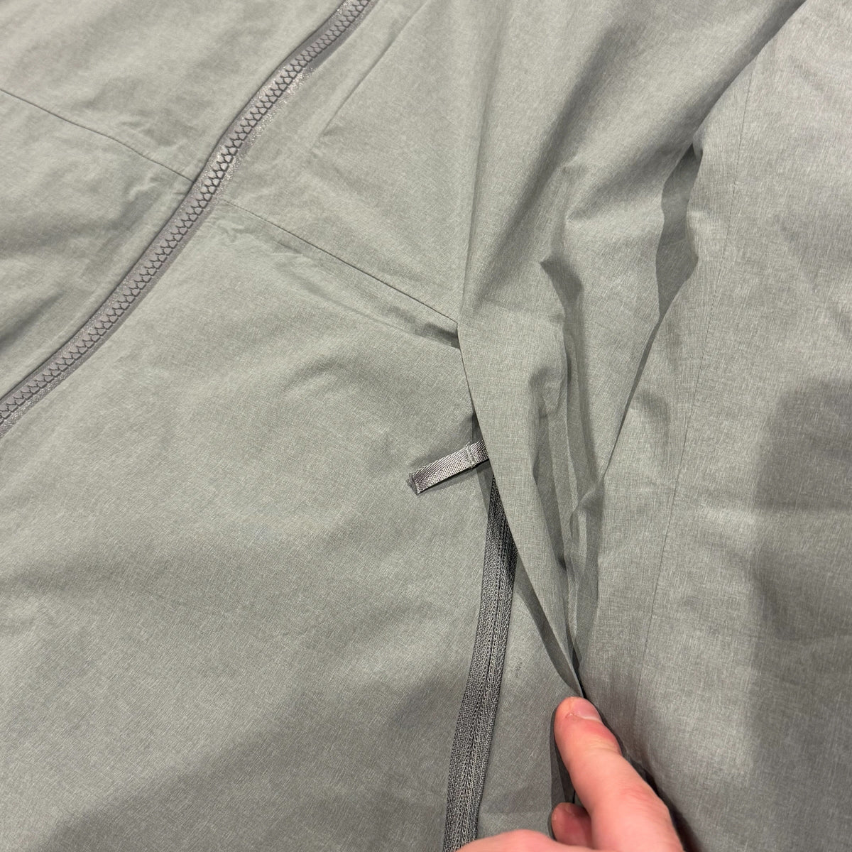 Arc'teryx Radsten Insulated Jacket pocket