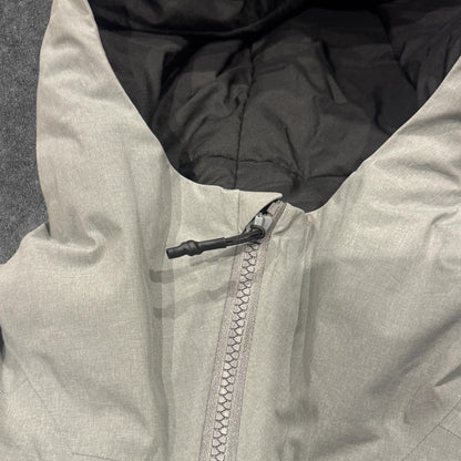 Arc'teryx Radsten Insulated Jacket zip toggle