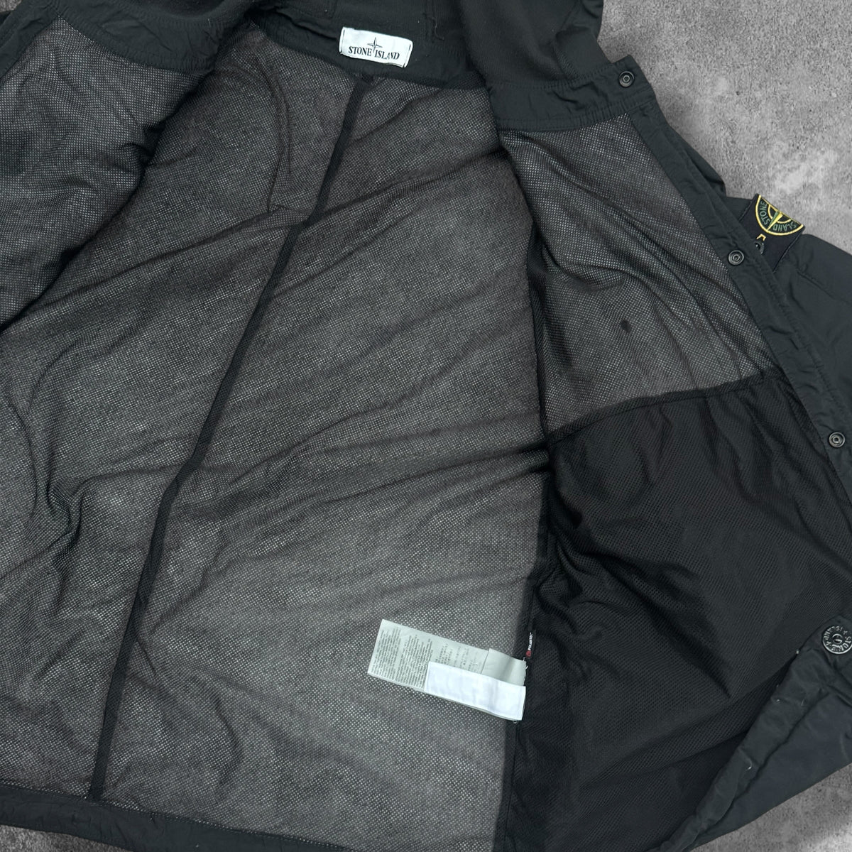 Stone Island Naslan Light Hooded Overshirt Polartec Alpha Black Fits Large AW21 RRP £465+