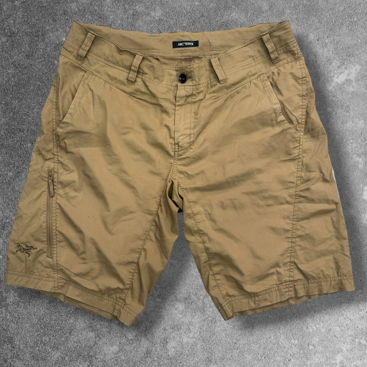 Arc'teryx Stowe Cargo Shorts 34W (Large) Beige Tan RRP £80