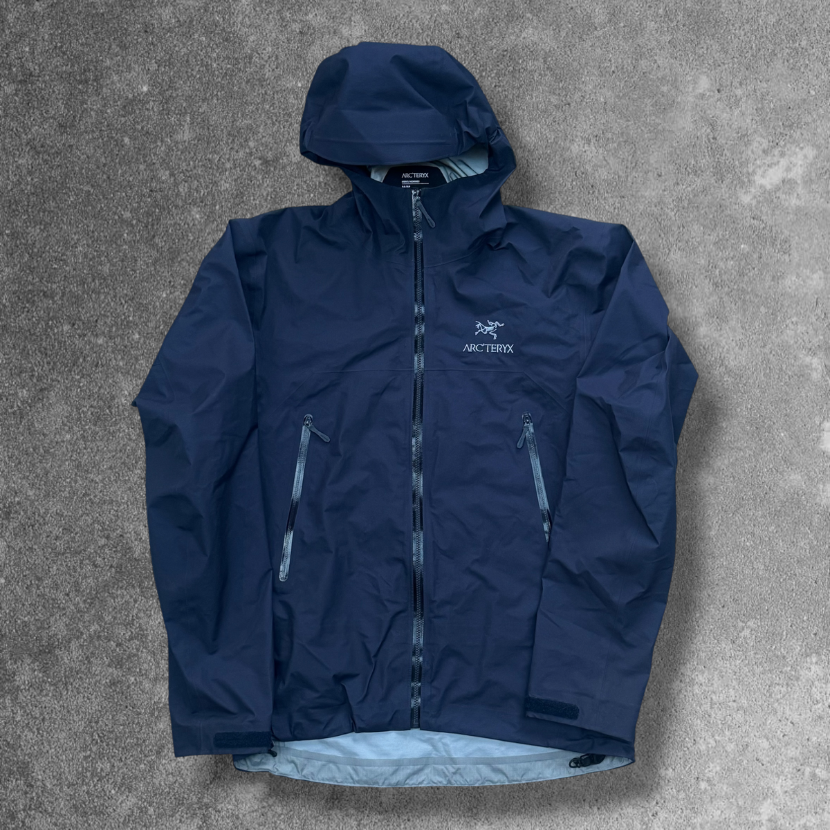 Arc'teryx Beta Gore-Tex Jacket Men's Medium Navy 2023 RRP £400