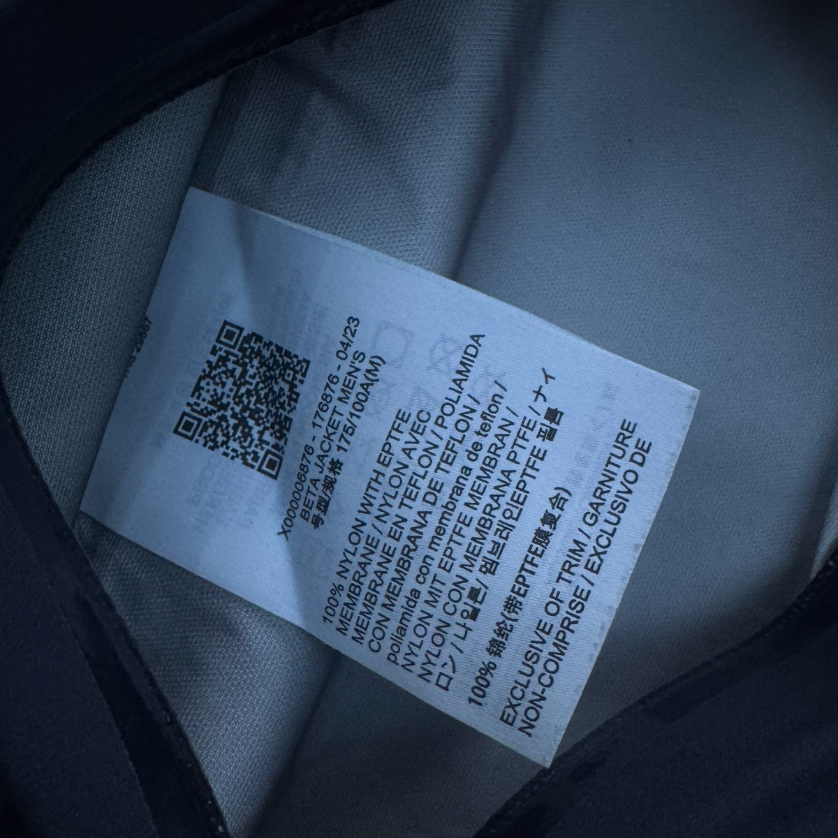 Arc'teryx Beta Gore-Tex Jacket Men's Medium Navy 2023 RRP £400