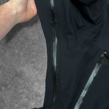 Vintage Arc'teryx Beta AR Gore-Tex XCR Jacket Black Men's XL RRP £650