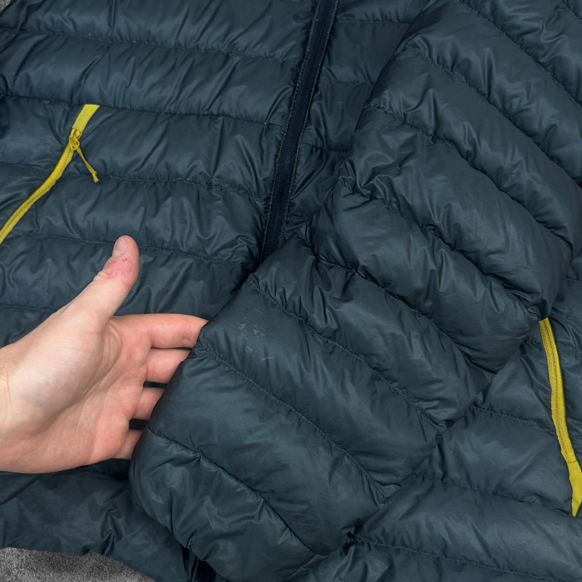 Arc'teryx Cerium LT Hoody Slate Blue Men's Large