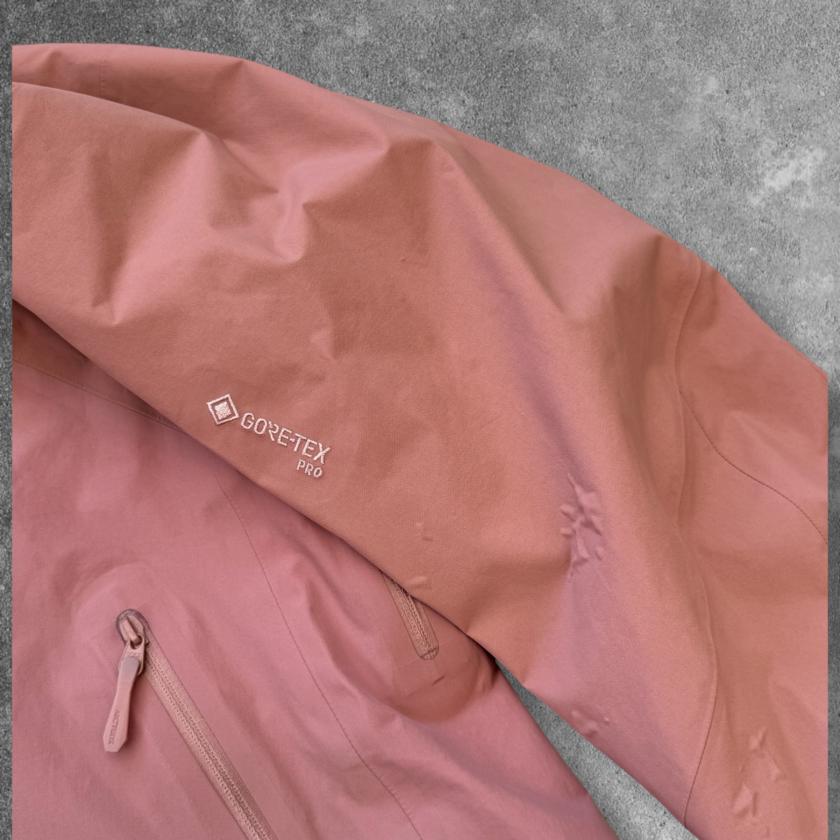 Arc'teryx Beta AR Gore-Tex Pro Jacket Women's Large Pink RRP £550